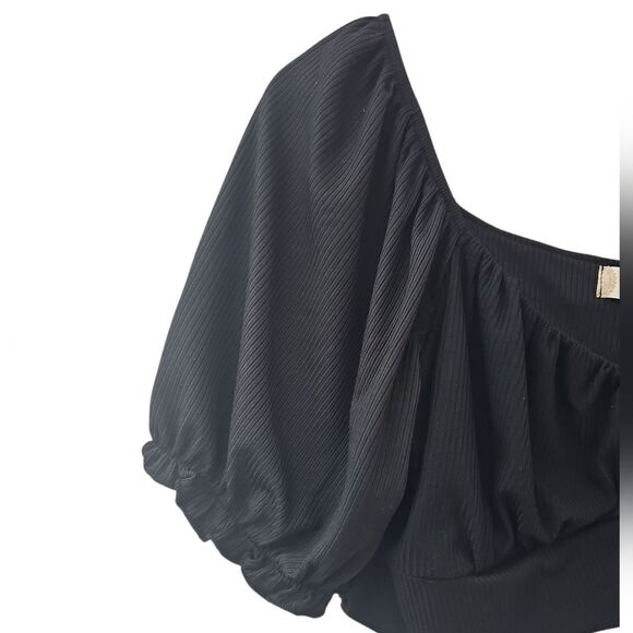 Altar’d State Black Crop Top Sz L NWT Off Shoulder Puff Sleeve Cottagecore Boho - Picture 3 of 16